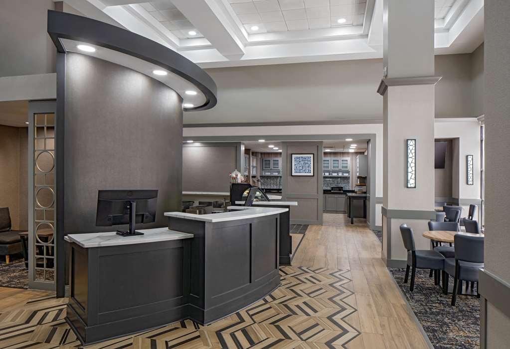 Hyatt Place Paramus 3*